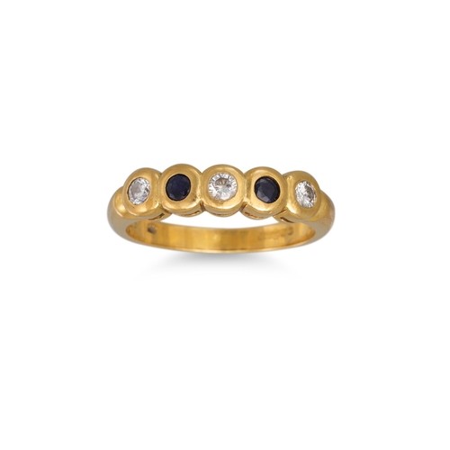 98 - A DIAMOND AND SAPPHIRE RING, collet set, mounted in 18ct yellow gold, size N