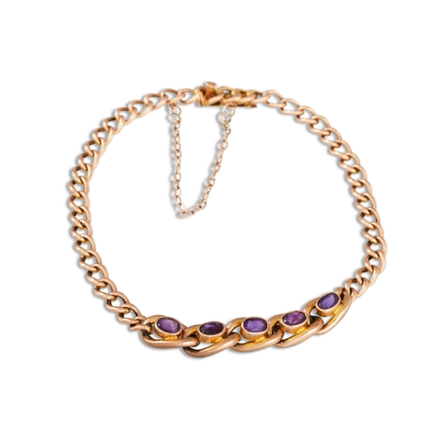 39 - AN ANTIQUE 9CT GOLD AND AMETHYST SET BRACELET, the curb links set with amethysts, ca 4.6 g.