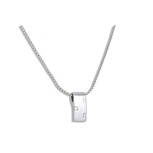 281 - A DIAMOND SET PENDANT, mounted in white gold, on a white gold chain