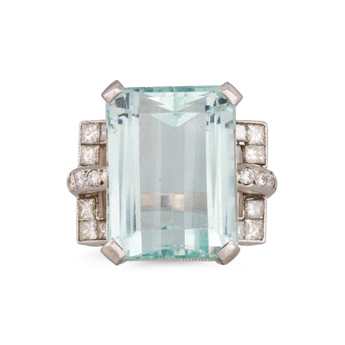 292 - AN AQUAMARINE AND DIAMOND RING, the rectangular aquamarine to diamond shoulders, mounted in white go... 