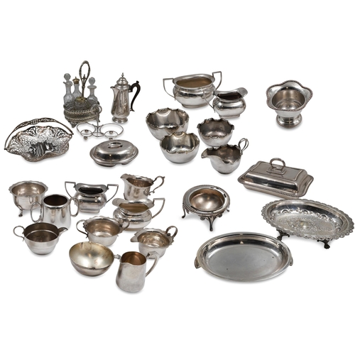 488 - A LARGE COLLECTION OF ANTIQUE, VINTAGE AND LATER SILVER PLATED ITEMS, to include an entrée dish, cof... 