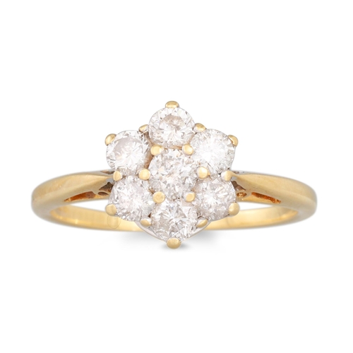 99 - A DIAMOND CLUSTER RING, the round brilliant cut diamonds mounted in 18ct yellow gold. Estimated: wei... 