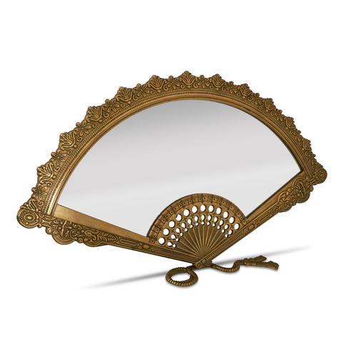 396 - AN EDWARDIAN STYLE FAN SHAPED BRASS TABLE MIRROR, on a brass stand, together with a pair of brass ca... 