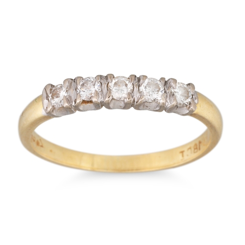 198 - A FIVE STONE DIAMOND RING, the brilliant cut diamonds mounted in yellow gold, size P