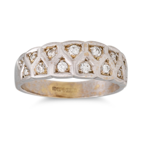 298 - A DIAMOND SET DRESS RING, mounted in 9ct gold, size O