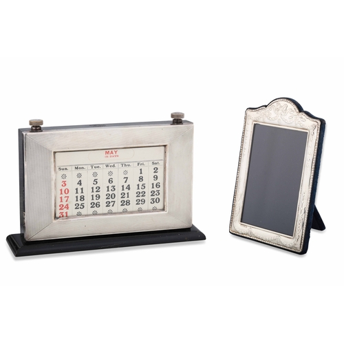 408 - A MODERN SILVER PHOTO FRAME, London 1996, a post-war mid-Century silver deck calendar, date etc. Bir... 