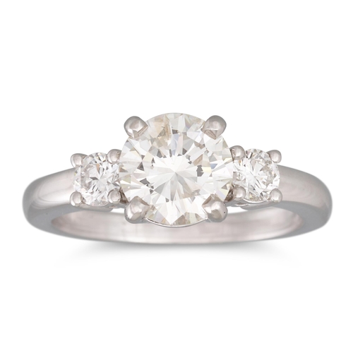 158 - A DIAMOND SOLITAIRE RING, the brilliant cut diamonds mounted in platinum. Estimated: weight of diamo... 