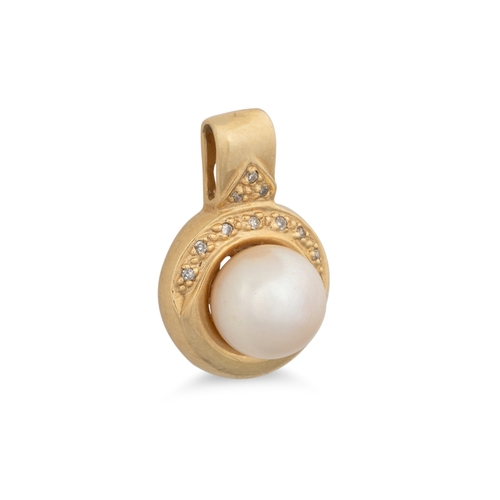 93 - A DIAMOND AND PEARL PENDANT, mounted in 14ct gold, together with a 14ct gold bracelet.