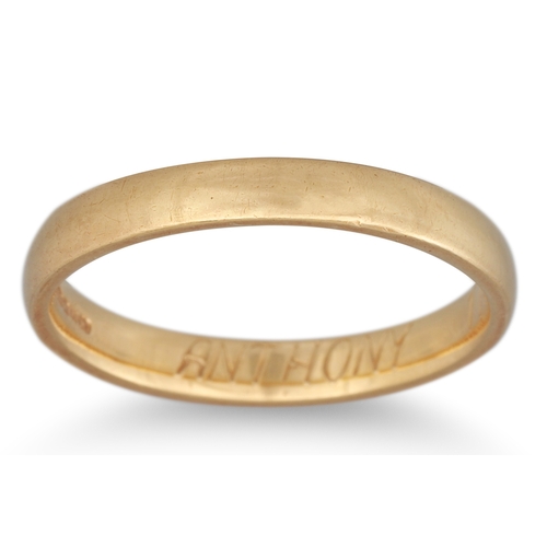 7 - AN 18CT GOLD WEDDING BAND, 3 g., size L - M