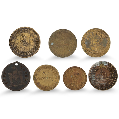 385 - 1800s 20 X ASSORTED IRISH DUBLIN TAVERN TOKENS WITH some corrosion spots and toning. Still legible, ... 