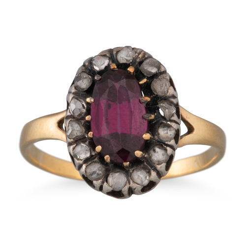 128 - AN ANTIQUE TOURMALINE AND ROSE CUT DIAMOND RING, mounted in yellow gold, size K-L