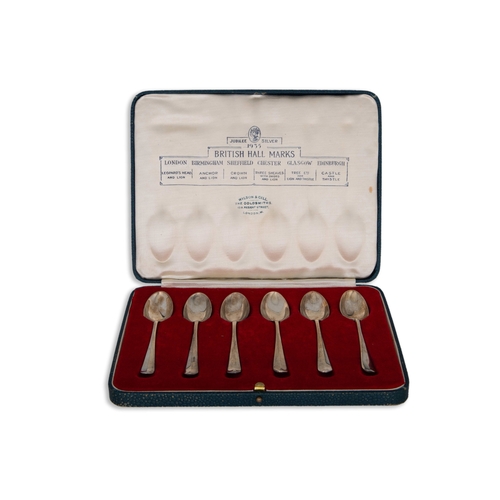 410 - A GEORGE V SET OF SIX STERLING SILVER TEASPOONS in case by Roberts & Belk Ltd, Jubilee mark, Sheffie... 