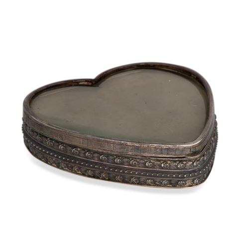 270 - A COLLECTION OF ANTIQUE CONTINENTAL SILVER BOXES, (.800) to include a gold inlaid shell oval coin pu... 