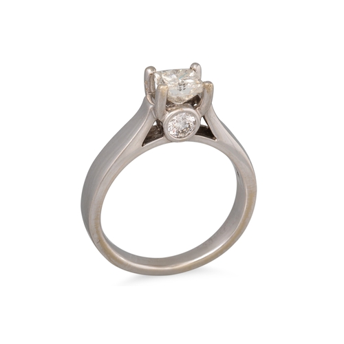 315 - A DIAMOND SOLITAIRE RING, mounted in 14ct white gold. Estimated: weight of centre diamond: 0.71 ct, ... 