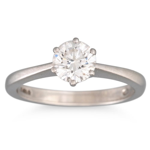 133 - A DIAMOND SOLITAIRE RING, mounted in platinum. Estimated: weight of diamond: 0.70 ct. colour and cla... 