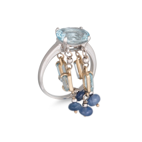 196 - AN AQUAMARINE AND SAPPHIRE RING, of unusual form, mounted in 18ct white gold, size L