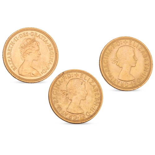 359 - THREE FULL GOLD SOVEREIGNS, QEII 1957, 1968 & 1974 English coins, 22 ct, 24 g, UNC