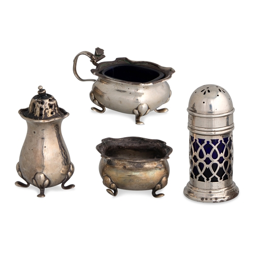 395 - AN INTERESTING AND MISCELLANEOUS COLLECTION OF SILVER HALLMARKED ITEMS, to include a condiment set, ... 