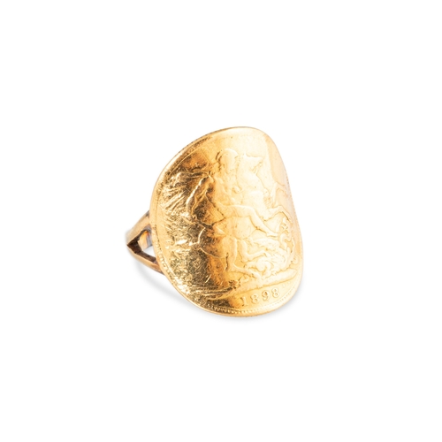 51 - AN ANTIQUE SOVEREIGN RING, the Victorian full 22ct gold sovereign coin 1898, fashioned to form a rin... 