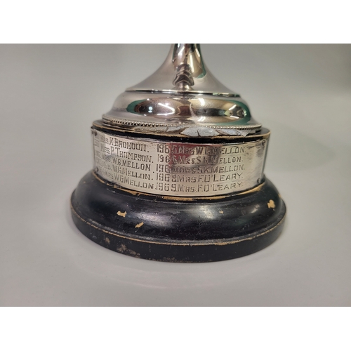 542 - A LARGE LATE VICTORIAN ANTIQUE STERLING SILVER (.925) TROPHY, ca 12