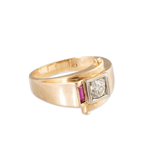 85 - A MID 20TH CENTURY DIAMOND AND STONE SET RETRO RING, mounted in yellow metal. XRF tests shows approx... 