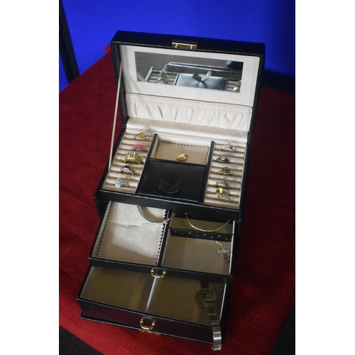 150 - JEWELLERY BOX & CONTENTS (CONTAINS SOME SILVER)