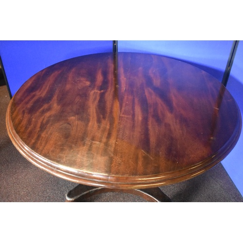 190 - VICTORIAN MAHOGANY BREAKFAST TABLE