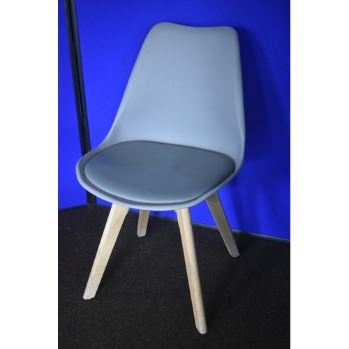 373 - GREY OFFICE CHAIR