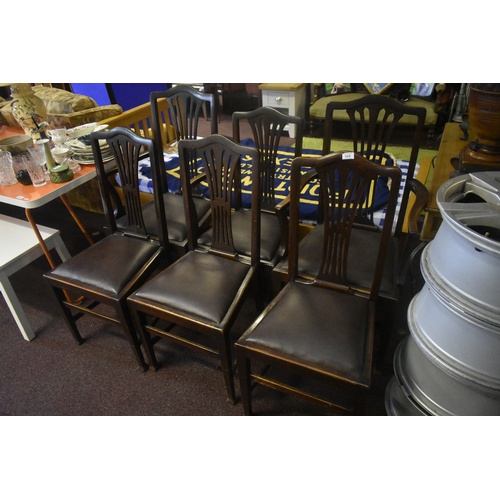 302 - 2 CARVERS & 4 QUEEN ANNE LEG CHAIRS