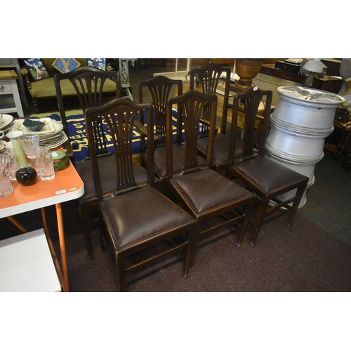 302 - 2 CARVERS & 4 QUEEN ANNE LEG CHAIRS