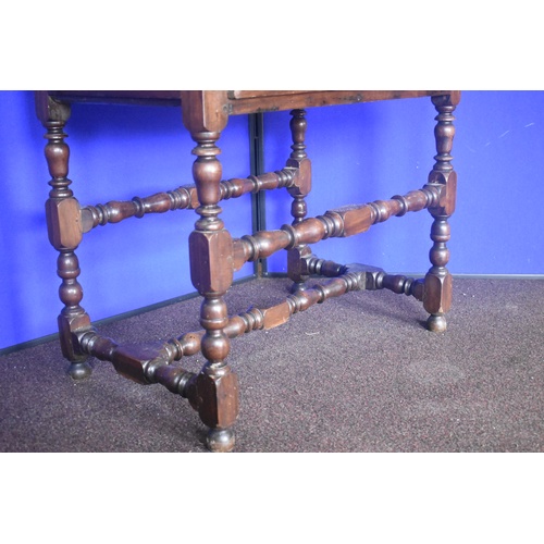 84A - MAHOGANY VICTORIAN 2 DRAWERED TABLE