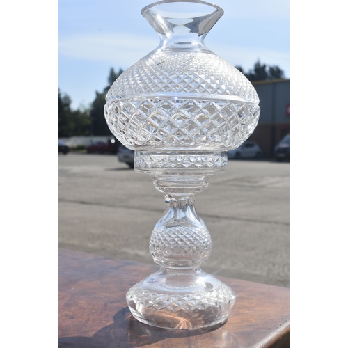 200A - WATERFORD CRYSTAL BASE & SHADE