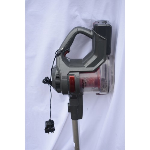 12 - BELDRAY CORDLESS VACUMM