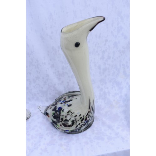 46 - 2 MURANO GLASS SWANS