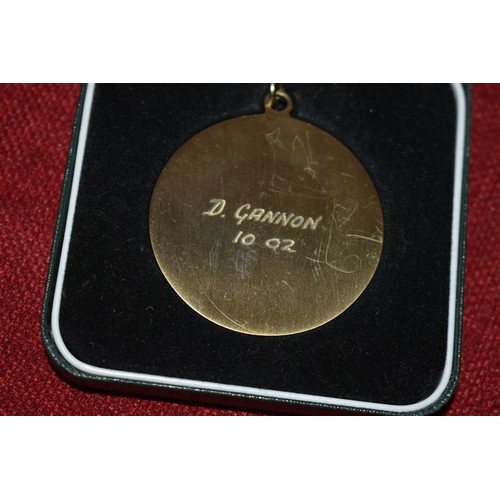 106 - QUEENS GOLDEN JUBILEE MEDAL