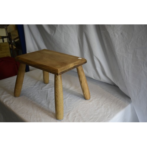 187 - ANTIQUE ELM STOOL