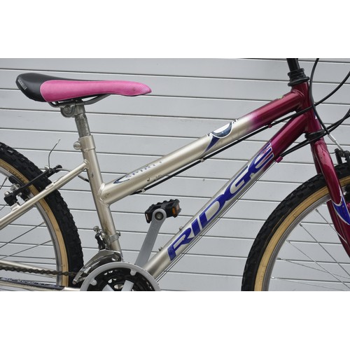 321 - RIDGE GIRLS MOUNTAIN BIKE