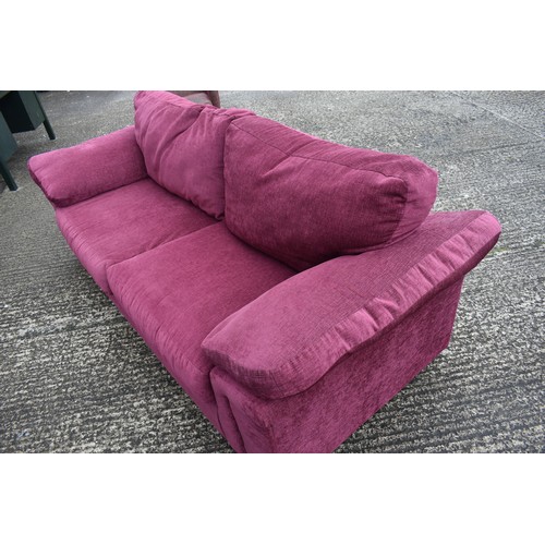 343 - RED FABRIC 3 SEATER