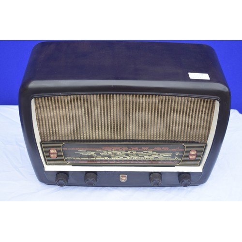 36 - PHILLIPS VALVE RADIO
