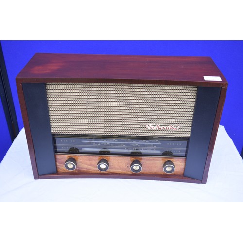 52 - HIS MASTERS VOICE VALVE RADIO