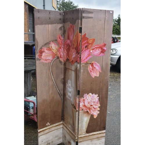 1 - 4 FOLD CHANGING SCREEN STILL LIFE