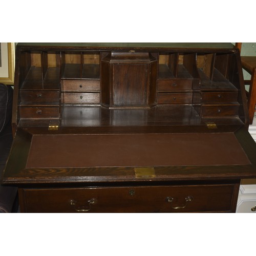 29 - GEORGIAN OAK BUREAU