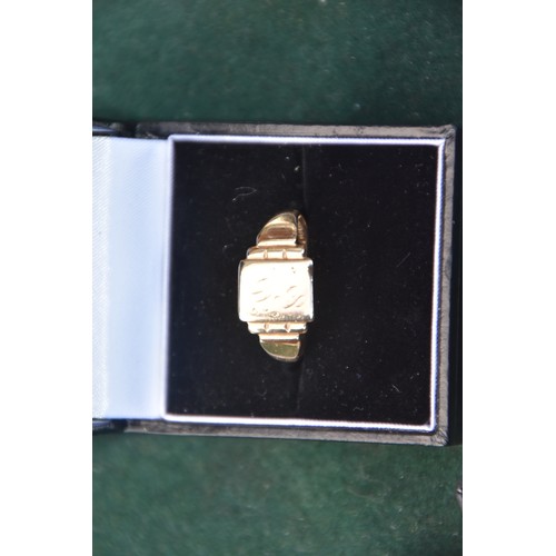 195 - GENTS 9CT GOLD SIGNET RING