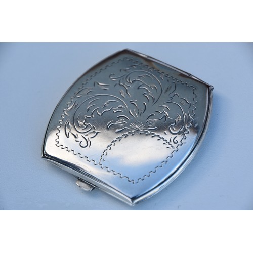 200 - SOLID SILVER COMPACT