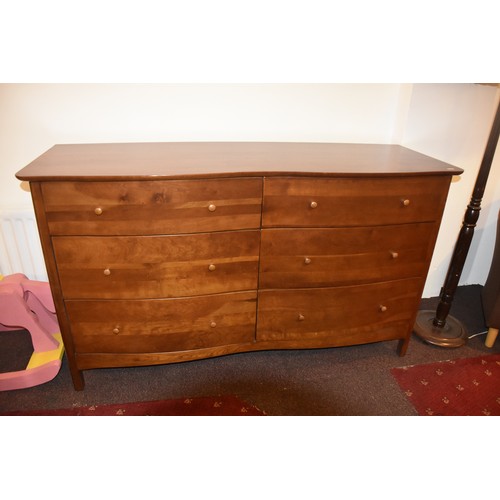 24 - MAHOGANY 8 DRAWEREDSIDE BY SIDE  SHAPED CHEST IN VERY GOOD CONDITION