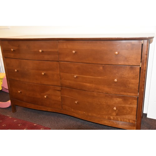 24 - MAHOGANY 8 DRAWEREDSIDE BY SIDE  SHAPED CHEST IN VERY GOOD CONDITION