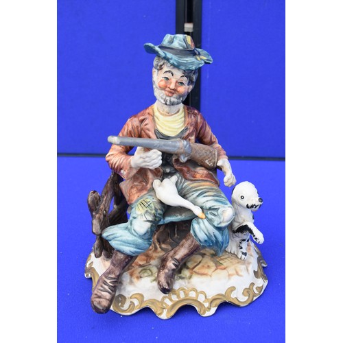 80 - CAPADIMONTE HUNTER FIGURINE