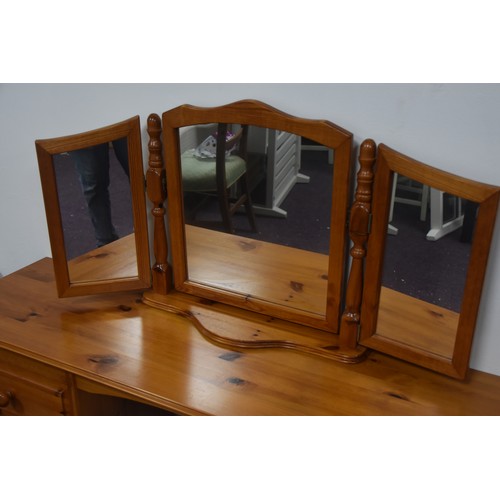 84 - PINE DRESSING TABLE COMPLETE WITHTABLE TOP GULL WING MIRROR & STOOL IN GOOD CONDITION