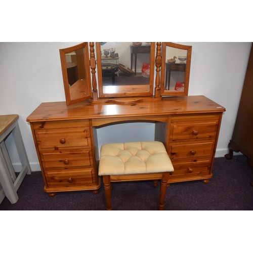 84 - PINE DRESSING TABLE COMPLETE WITHTABLE TOP GULL WING MIRROR & STOOL IN GOOD CONDITION