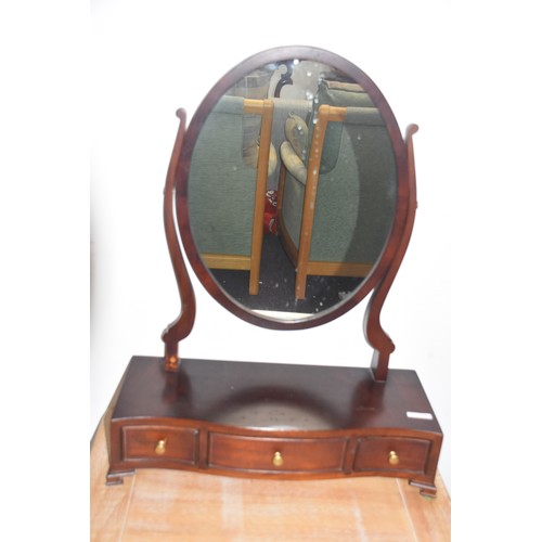 120 - 3 DRAWERED SHAVING MIRROR